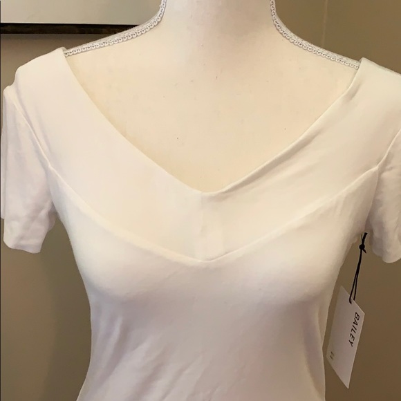 Top - Picture 4 of 6